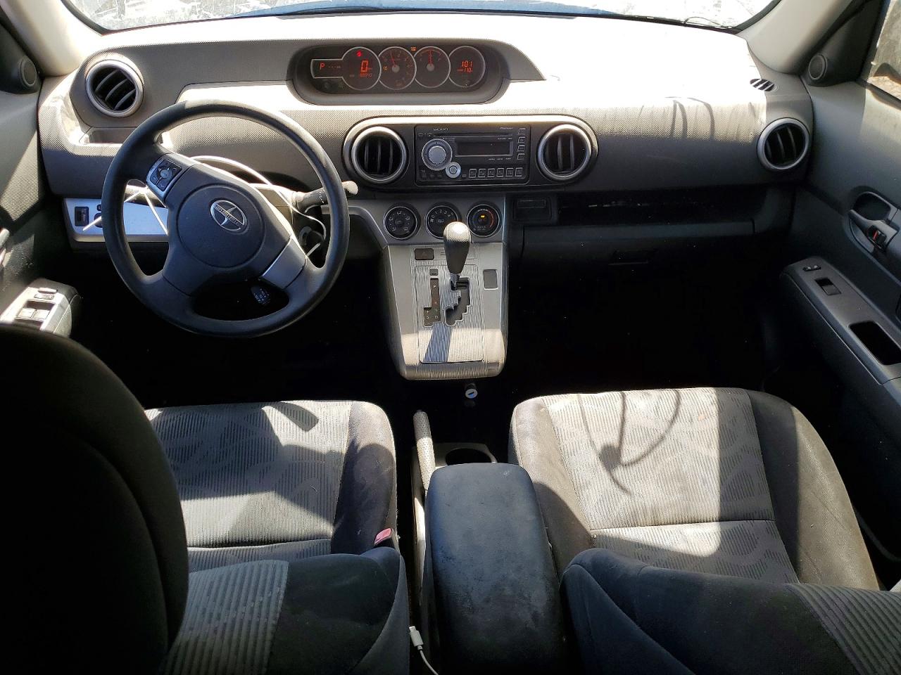 TOYOTA SCION 2011 — 9