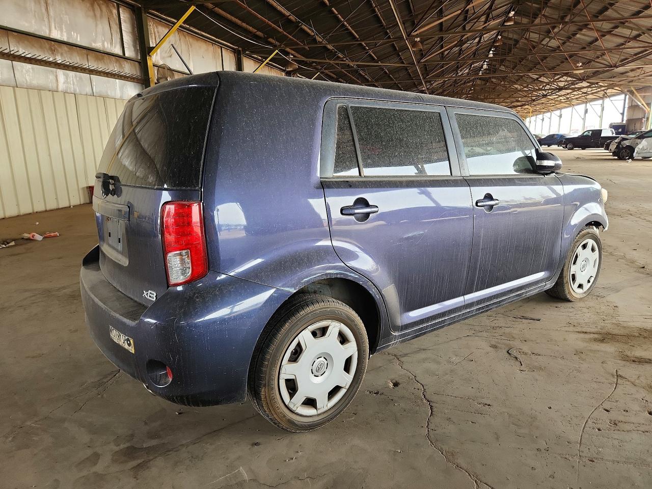 TOYOTA SCION 2011 — 4