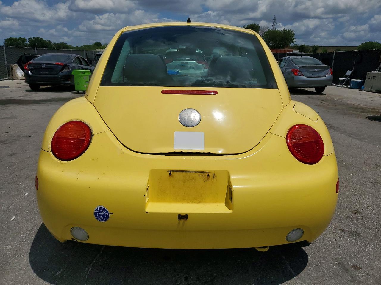 VOLKSWAGEN NEW BEETLE 2003 — 7