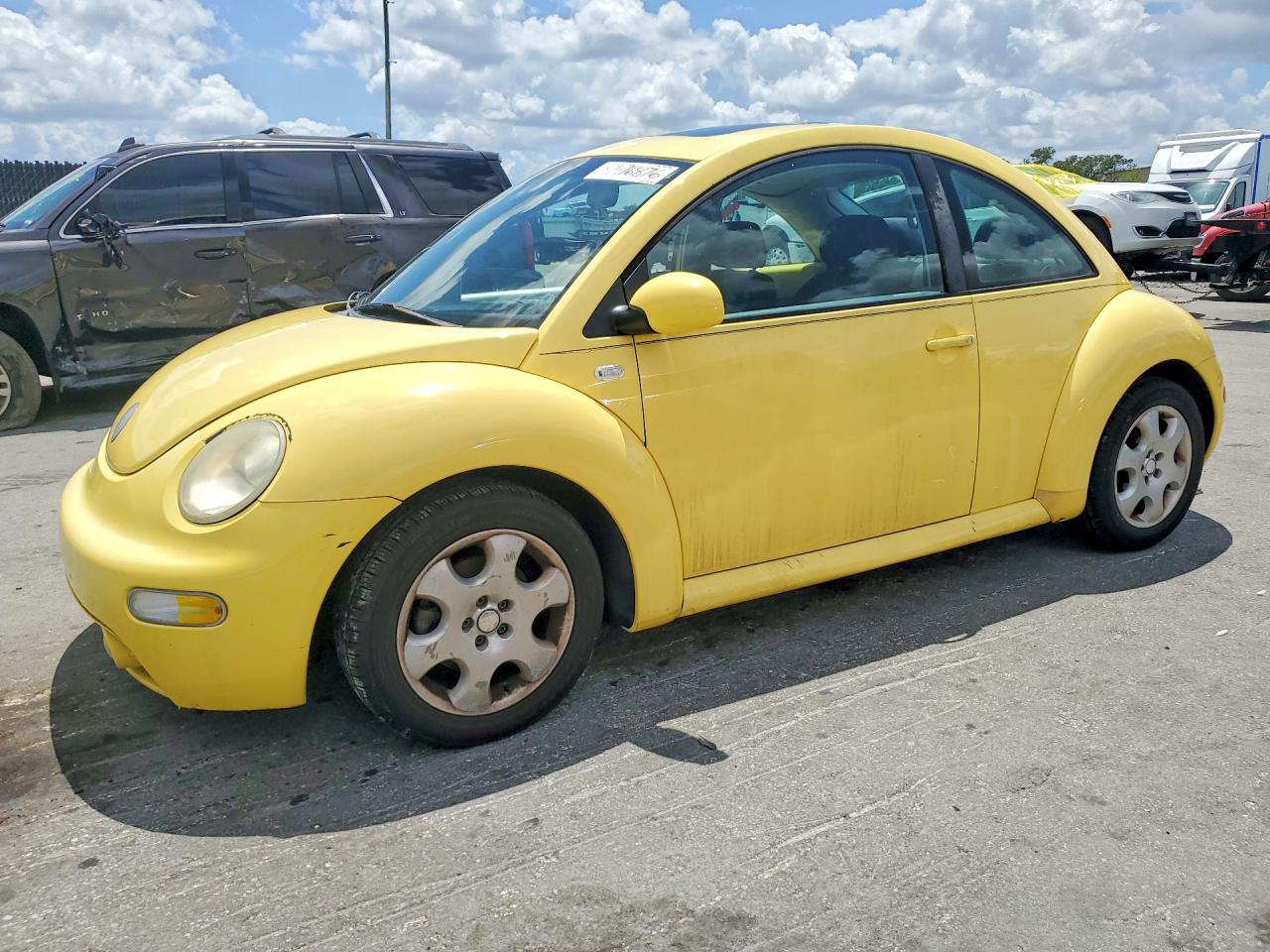 VOLKSWAGEN NEW BEETLE 2003 — 2