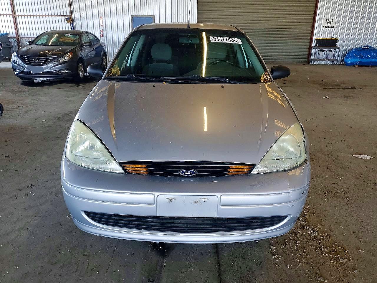 FORD FOCUS 2002 — 6
