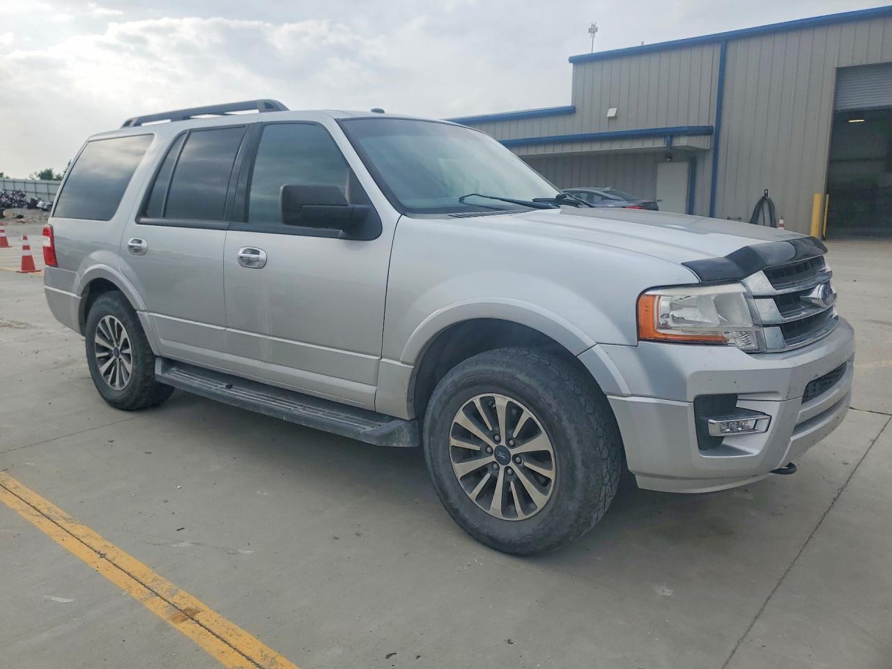 FORD EXPEDITION 2017 — 5
