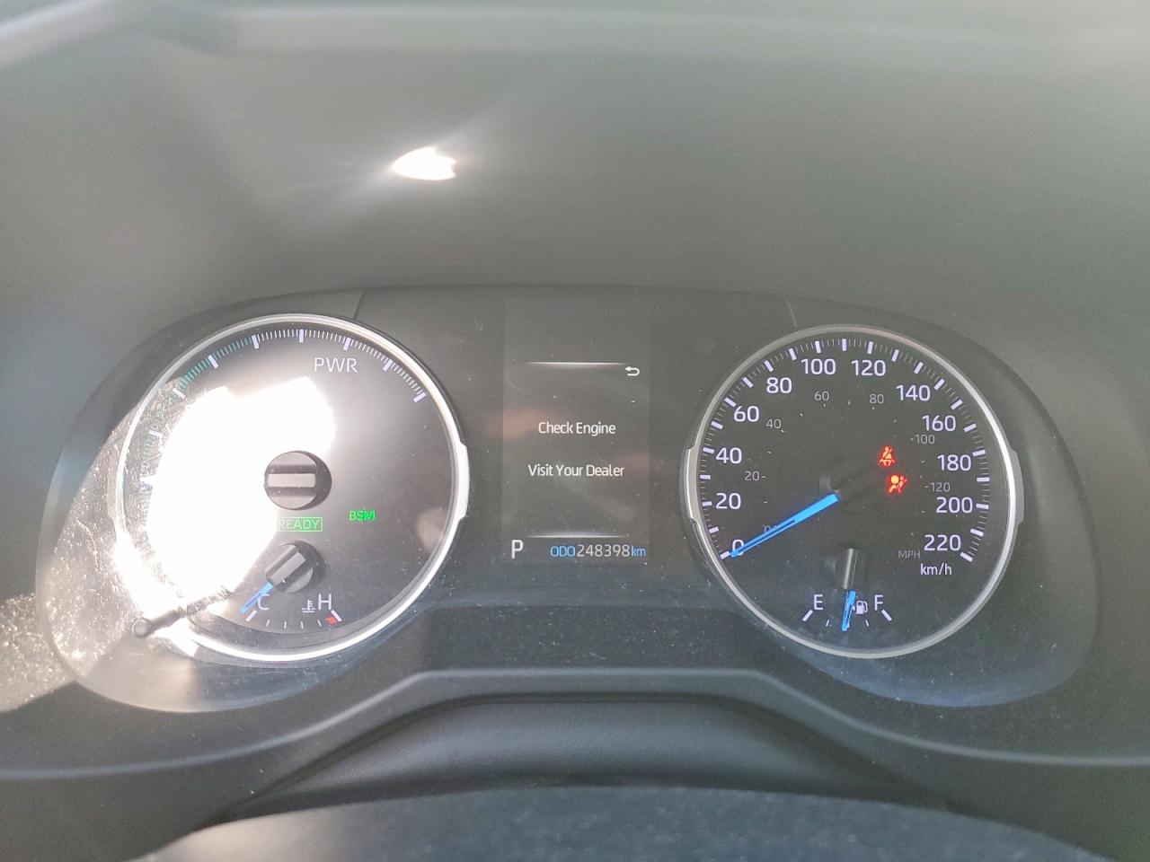 TOYOTA RAV4 2020 — 10