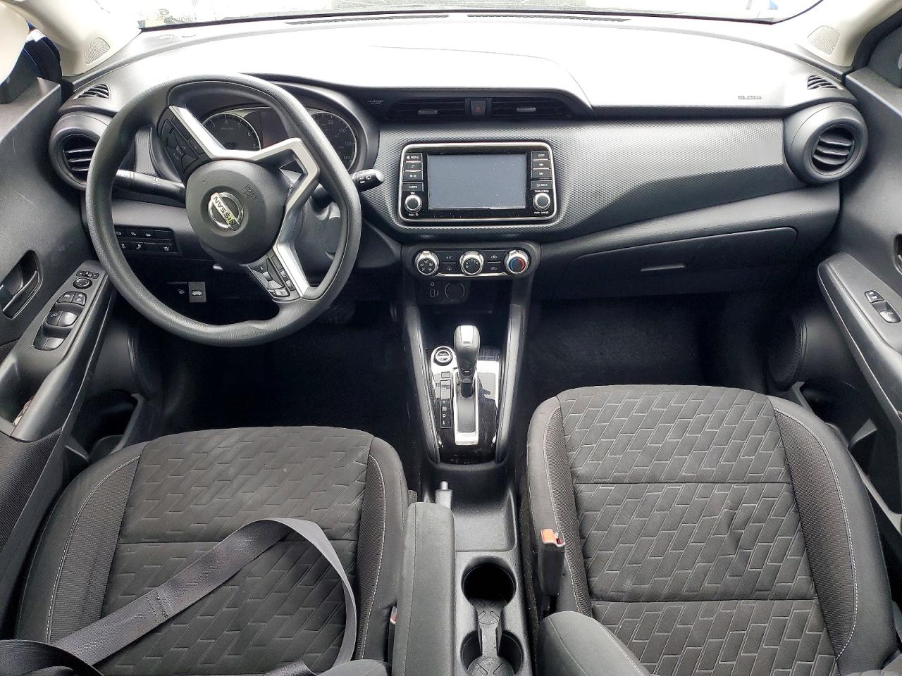 NISSAN KICKS 2021 — 9