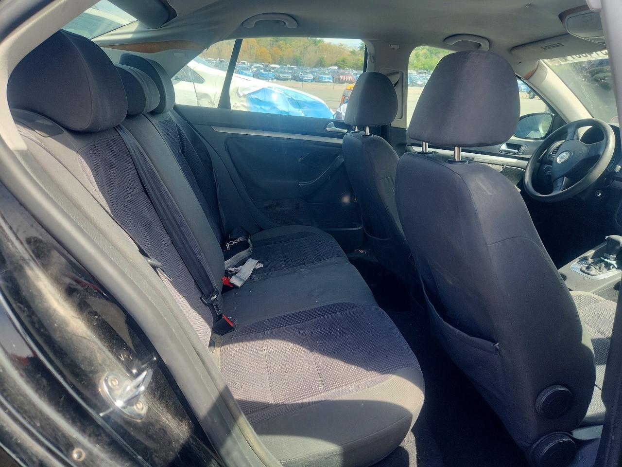VOLKSWAGEN JETTA 2007 — 11