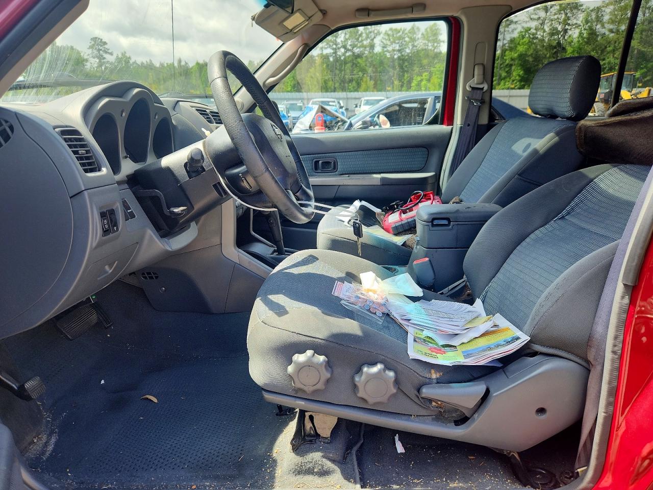 NISSAN XTERRA 2003 — 8