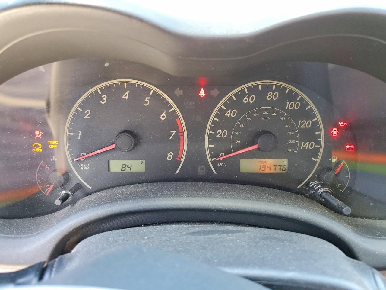 TOYOTA COROLLA 2011 — 10