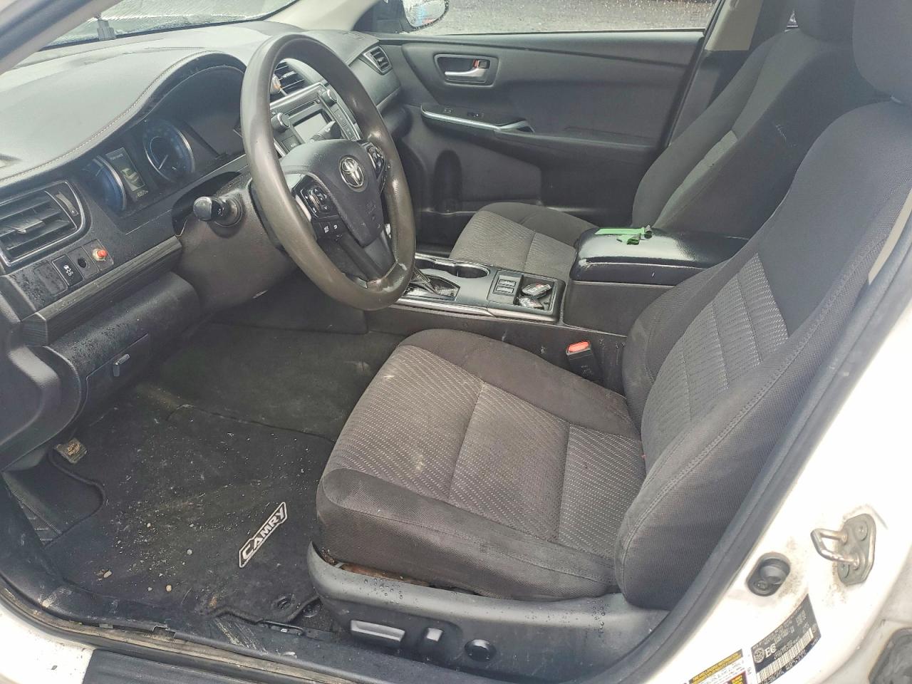 TOYOTA CAMRY HYBRID 2017 — 8