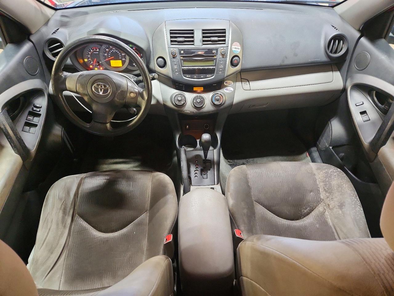 TOYOTA RAV4 2011 — 9