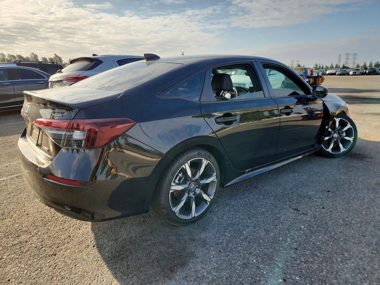 HONDA CIVIC 2026 — 4