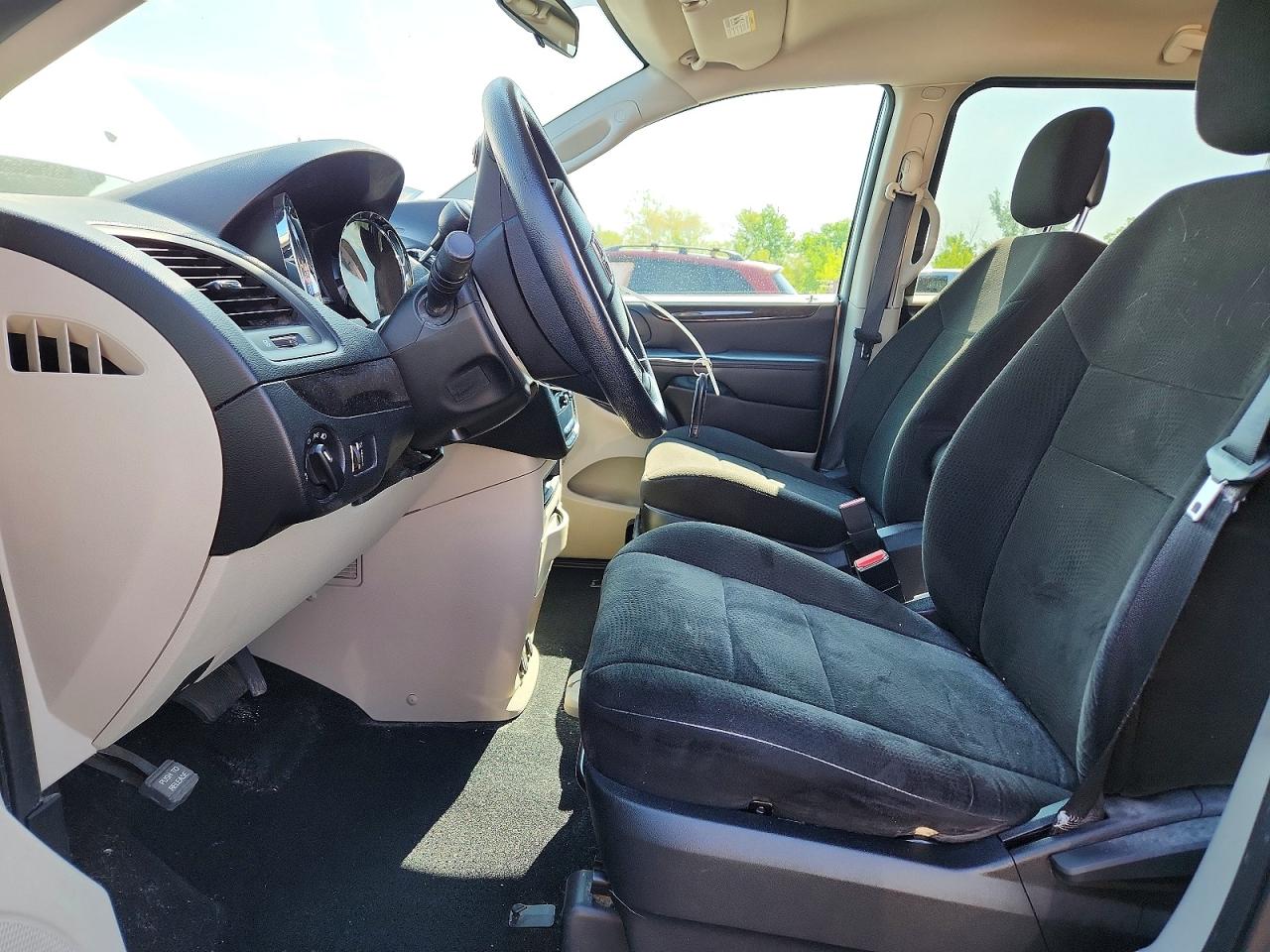 DODGE GRAND CARAVAN 2012 — 8