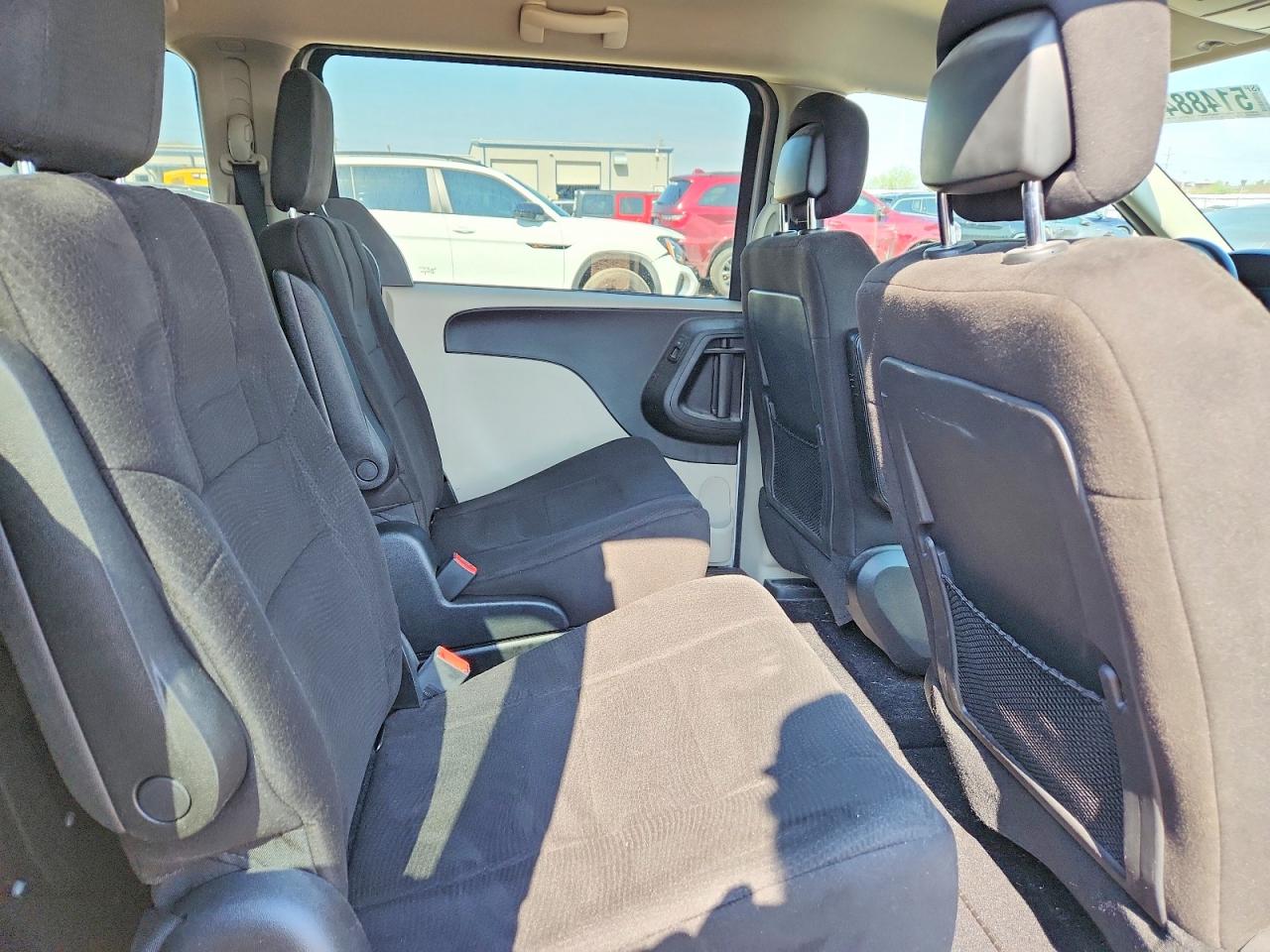 DODGE GRAND CARAVAN 2012 — 12