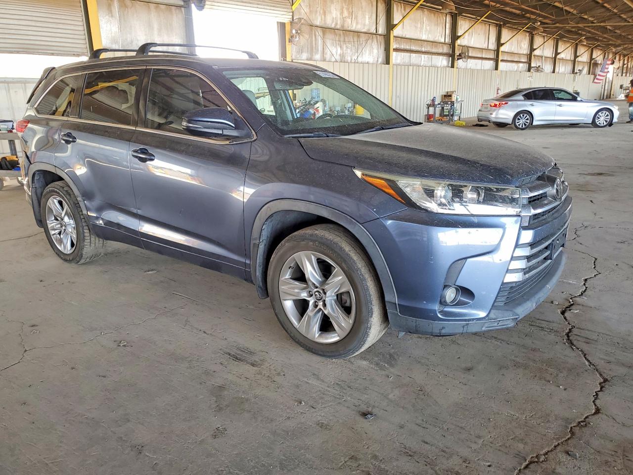 TOYOTA HIGHLANDER 2018 — 5