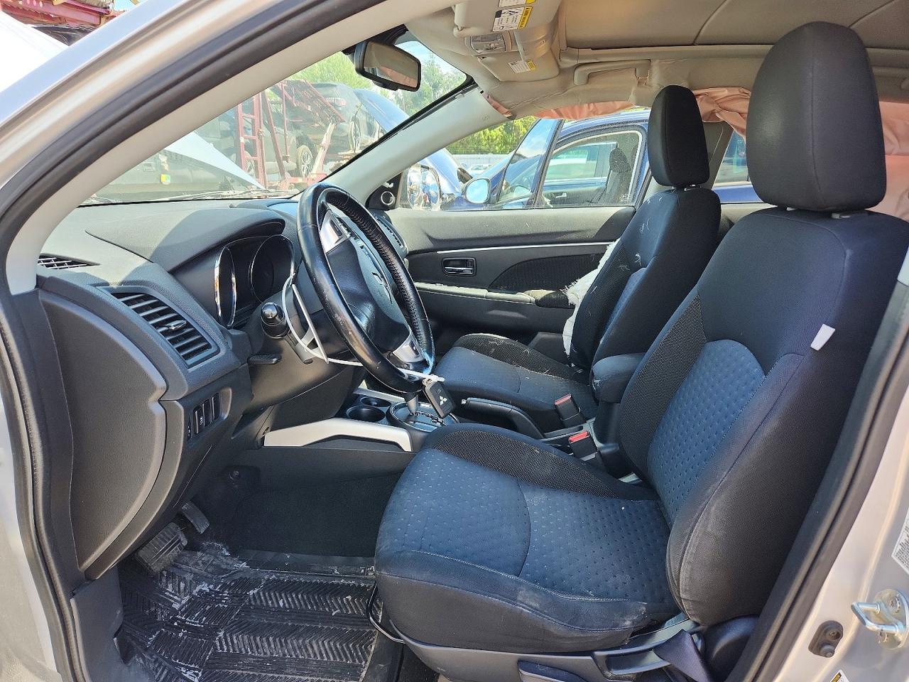 MITSUBISHI OUTLANDER SPORT 2012 — 8