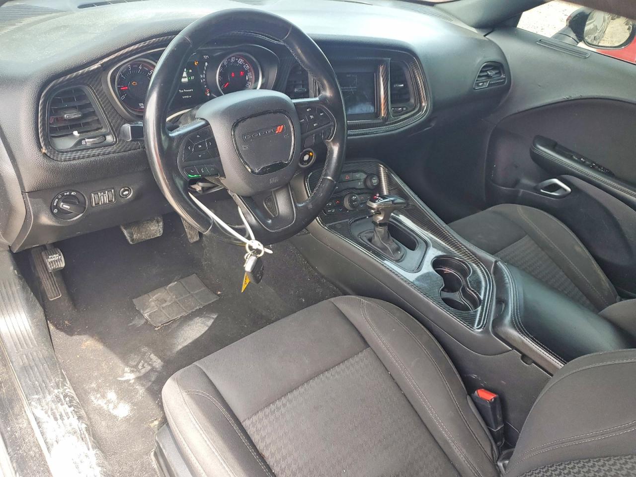 DODGE CHALLENGER 2019 — 9