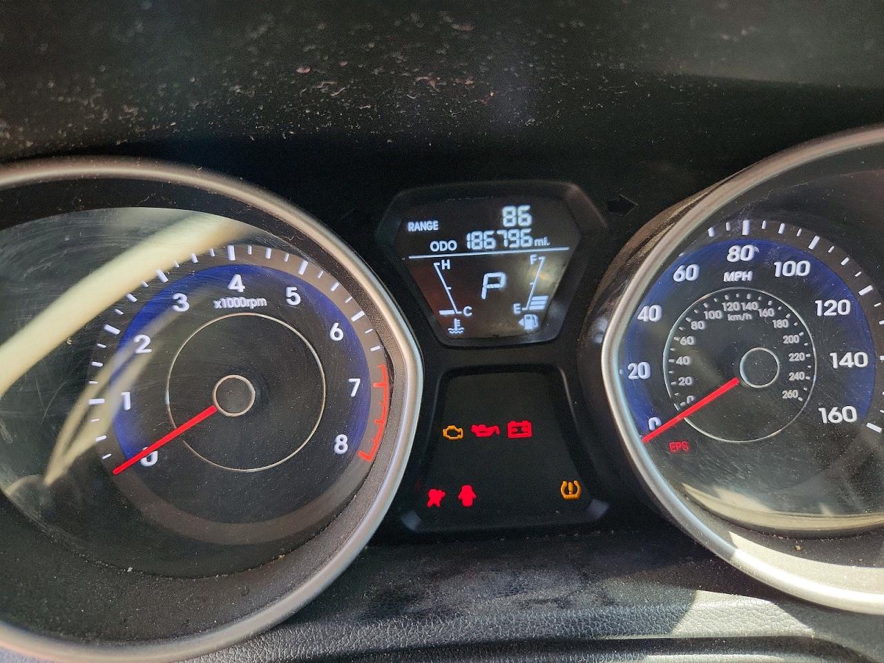 HYUNDAI ELANTRA 2012 — 10