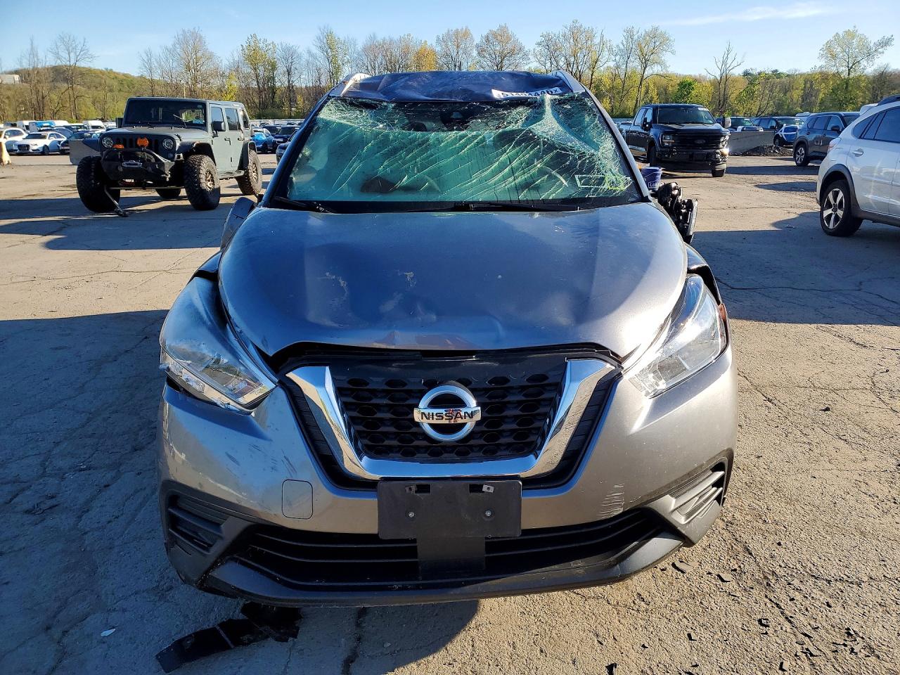 NISSAN KICKS 2020 — 6