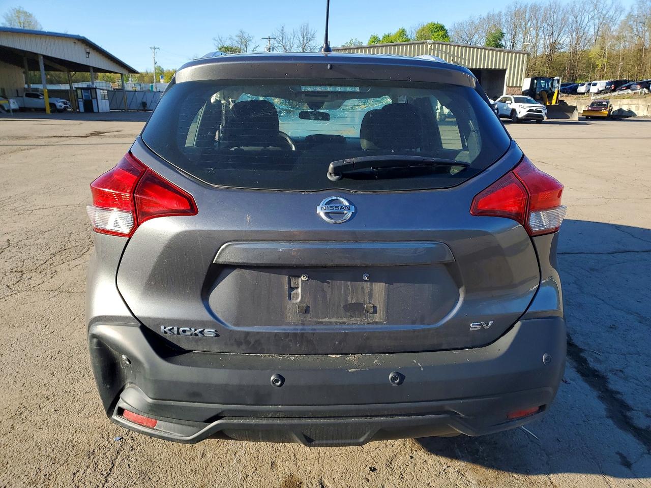 NISSAN KICKS 2020 — 7