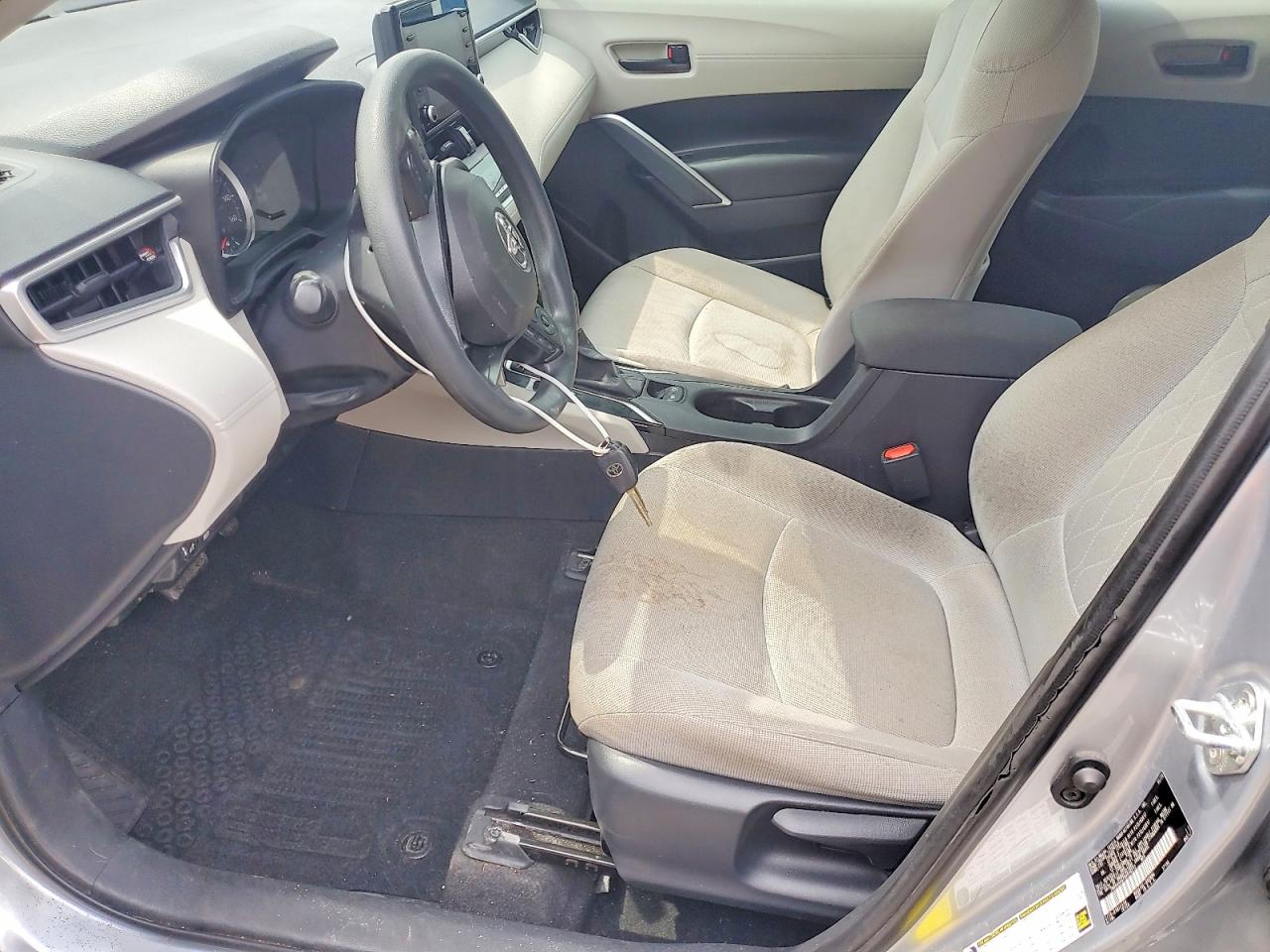 TOYOTA COROLLA CROSS 2022 — 8
