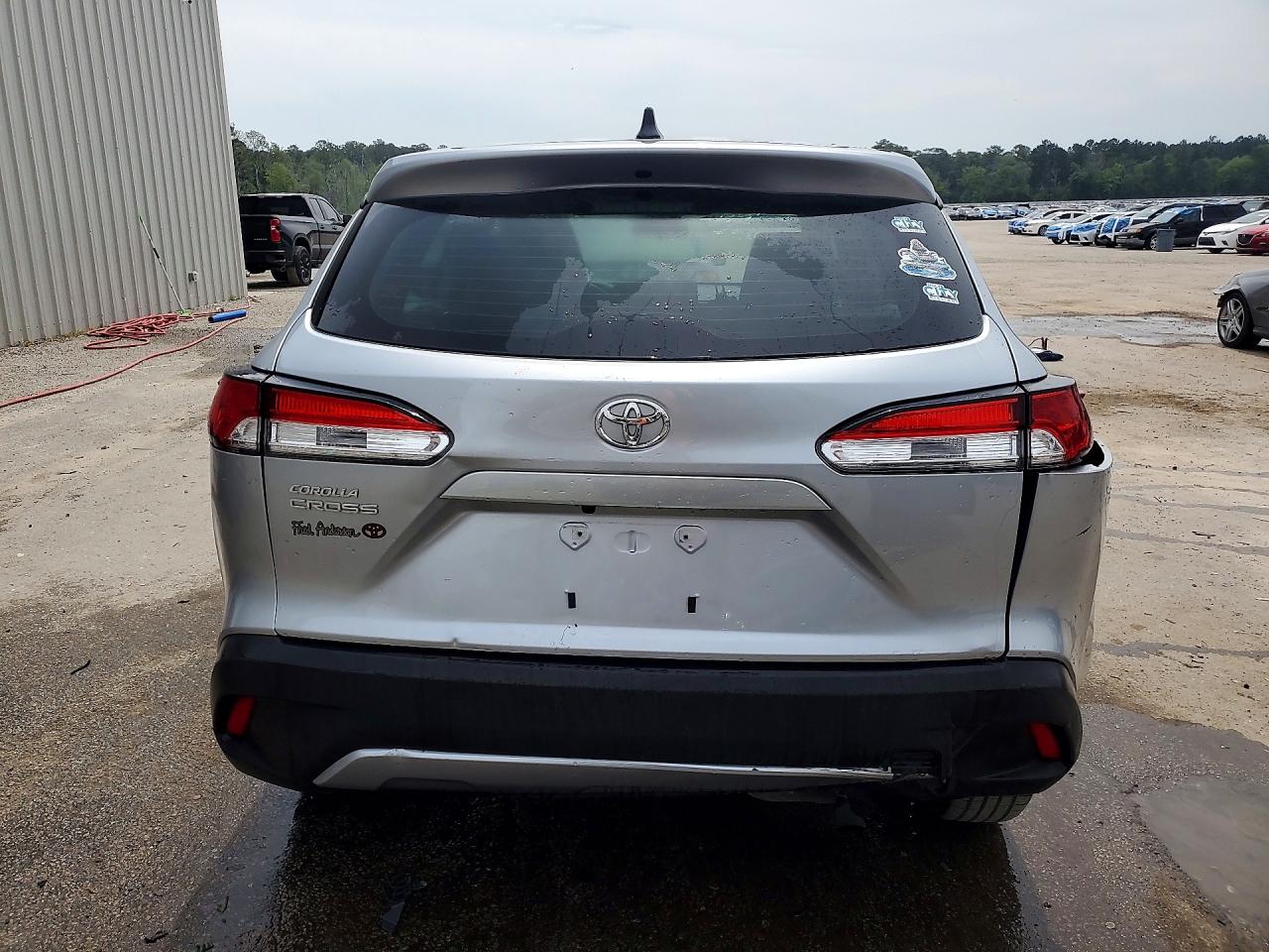 TOYOTA COROLLA CROSS 2022 — 7