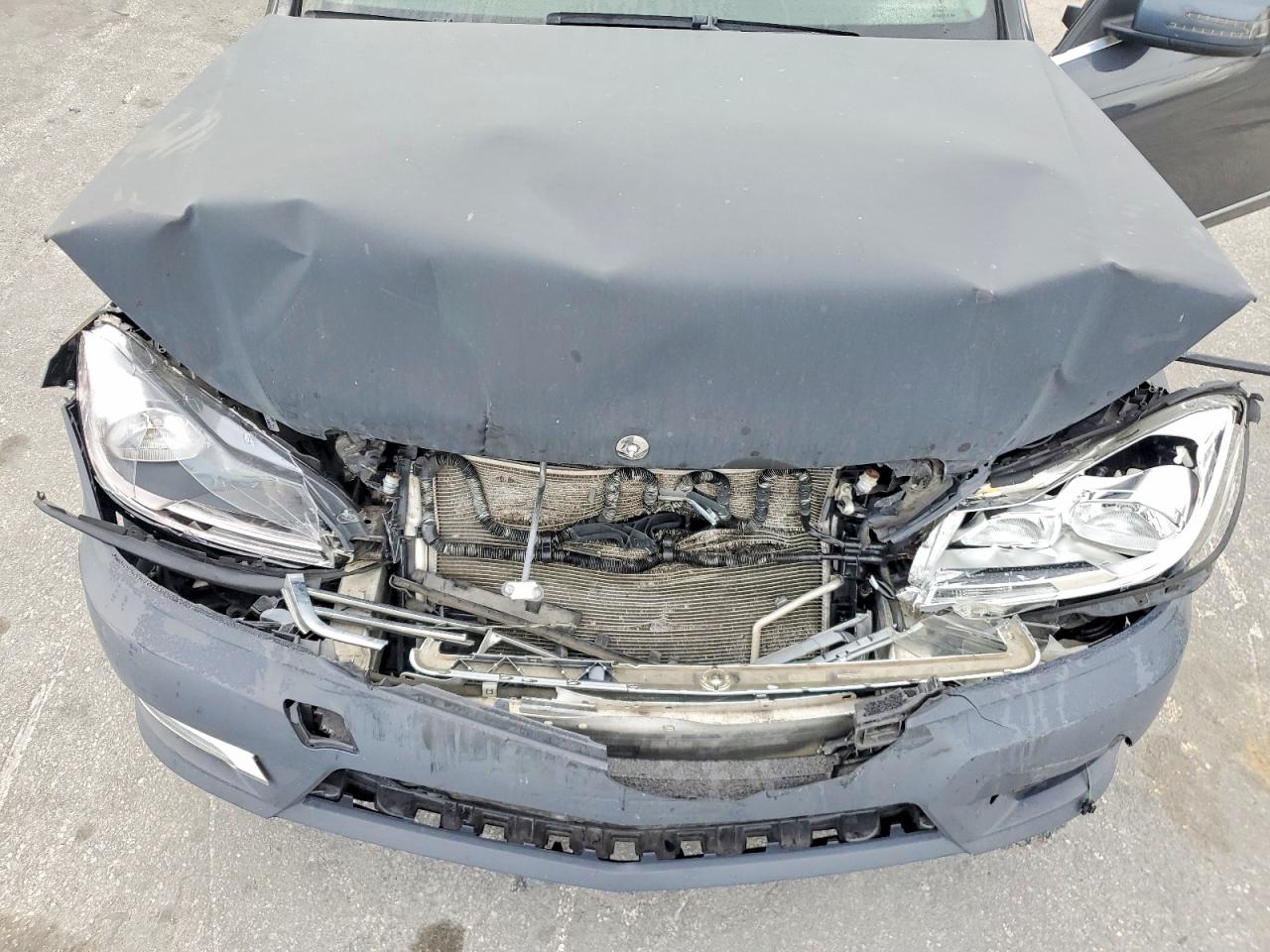 MERCEDES-BENZ C 2013 — 12