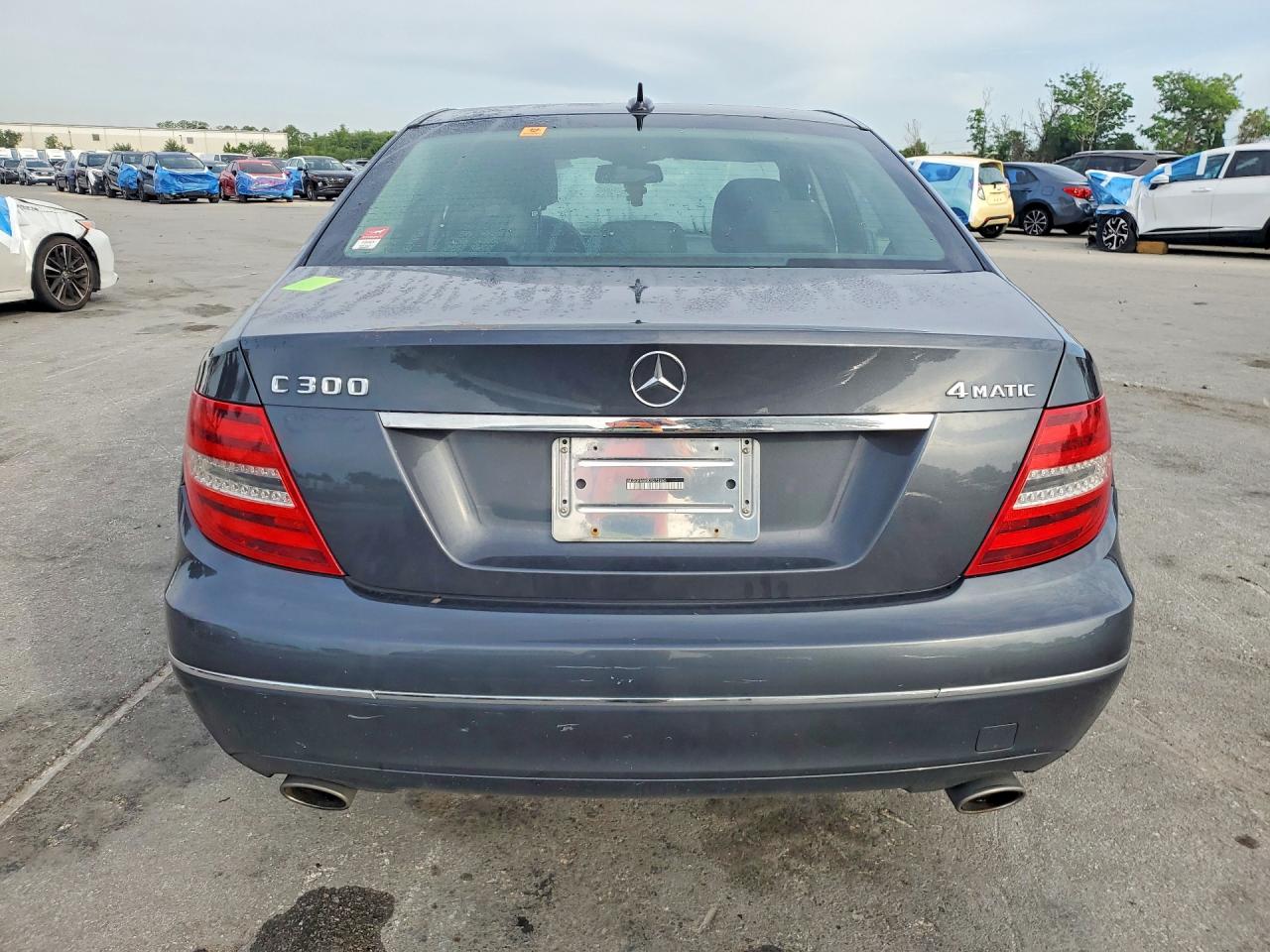 MERCEDES-BENZ C 2013 — 7