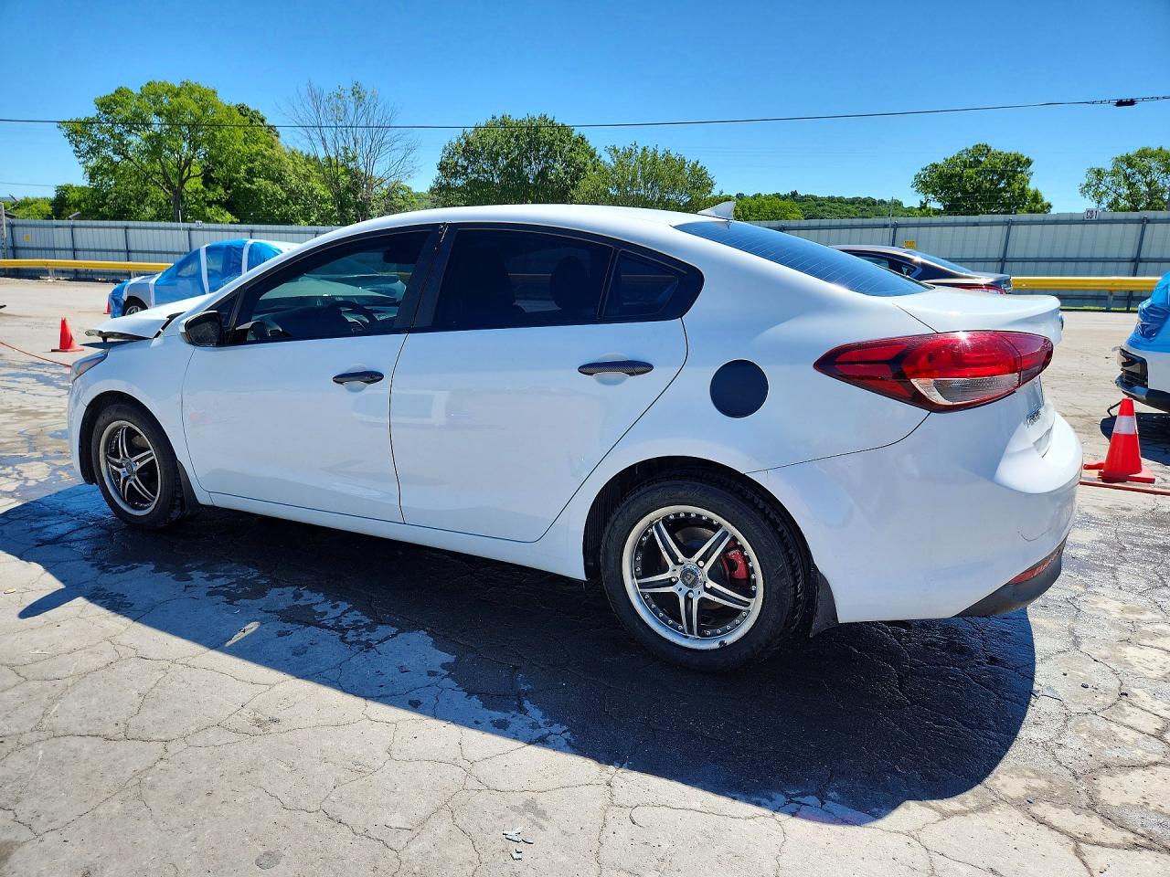 KIA FORTE 2017 — 3