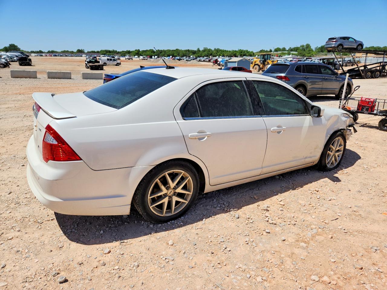 FORD FUSION 2010 — 4
