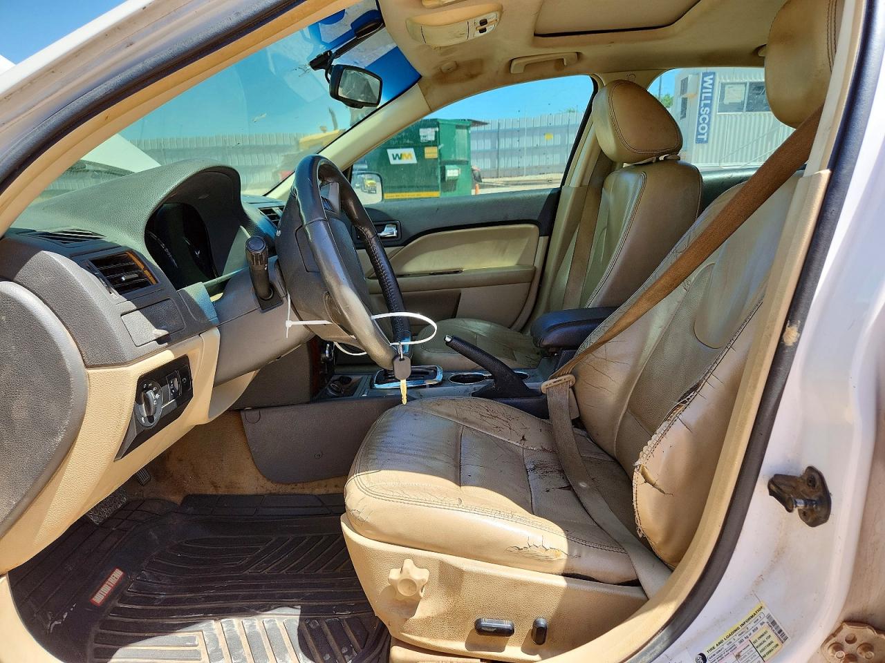FORD FUSION 2010 — 8