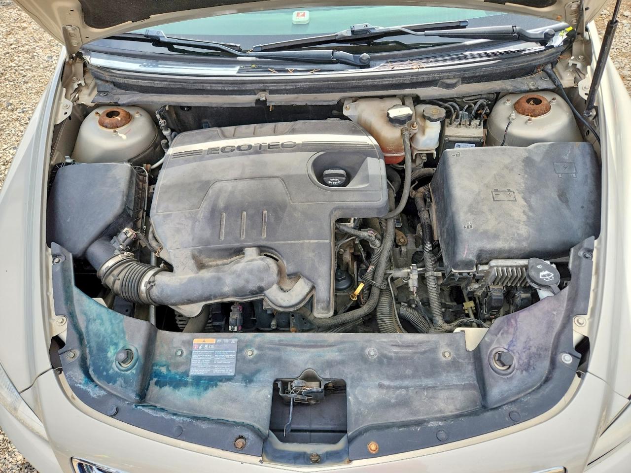 CHEVROLET MALIBU 2011 — 12