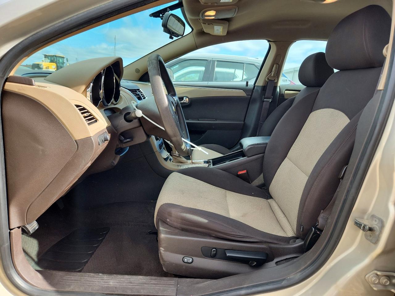 CHEVROLET MALIBU 2011 — 8
