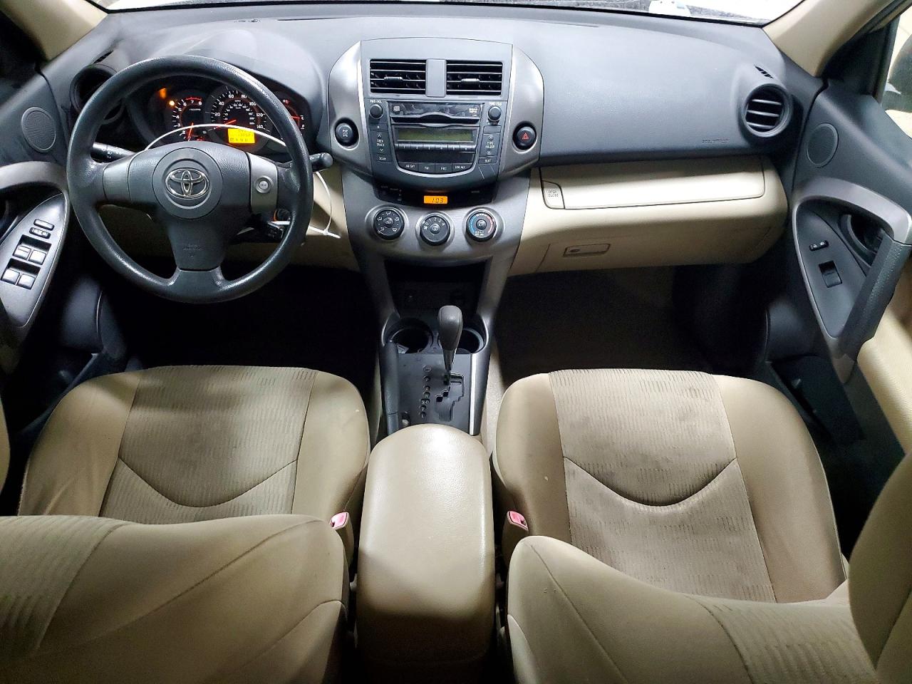 TOYOTA RAV4 2010 — 9