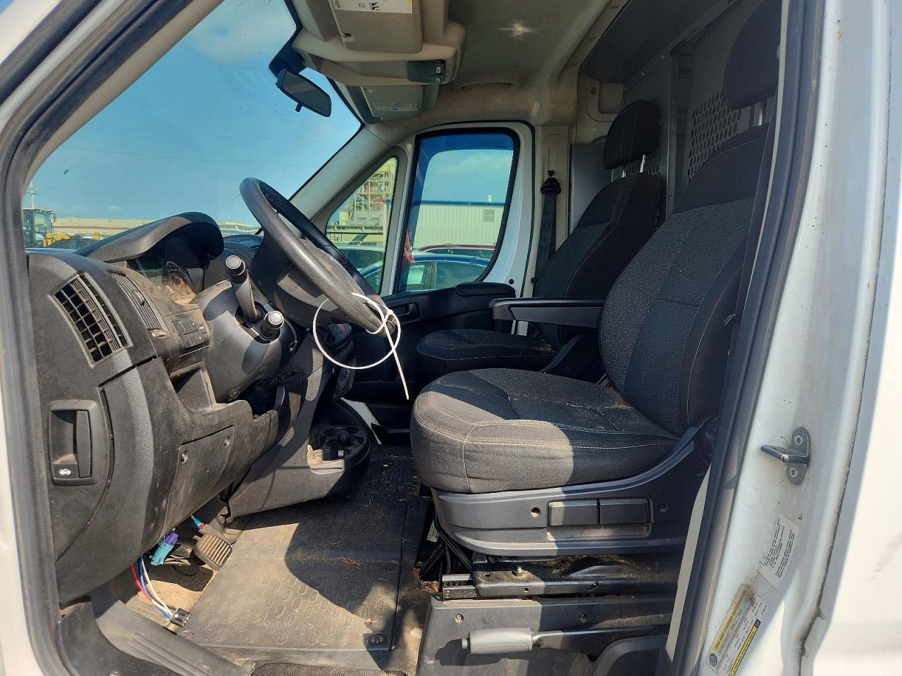 RAM PROMASTER 1500 2014 — 8