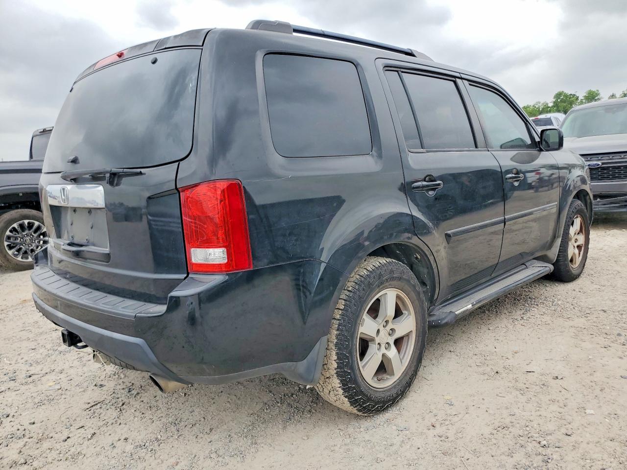 HONDA PILOT 2010 — 4