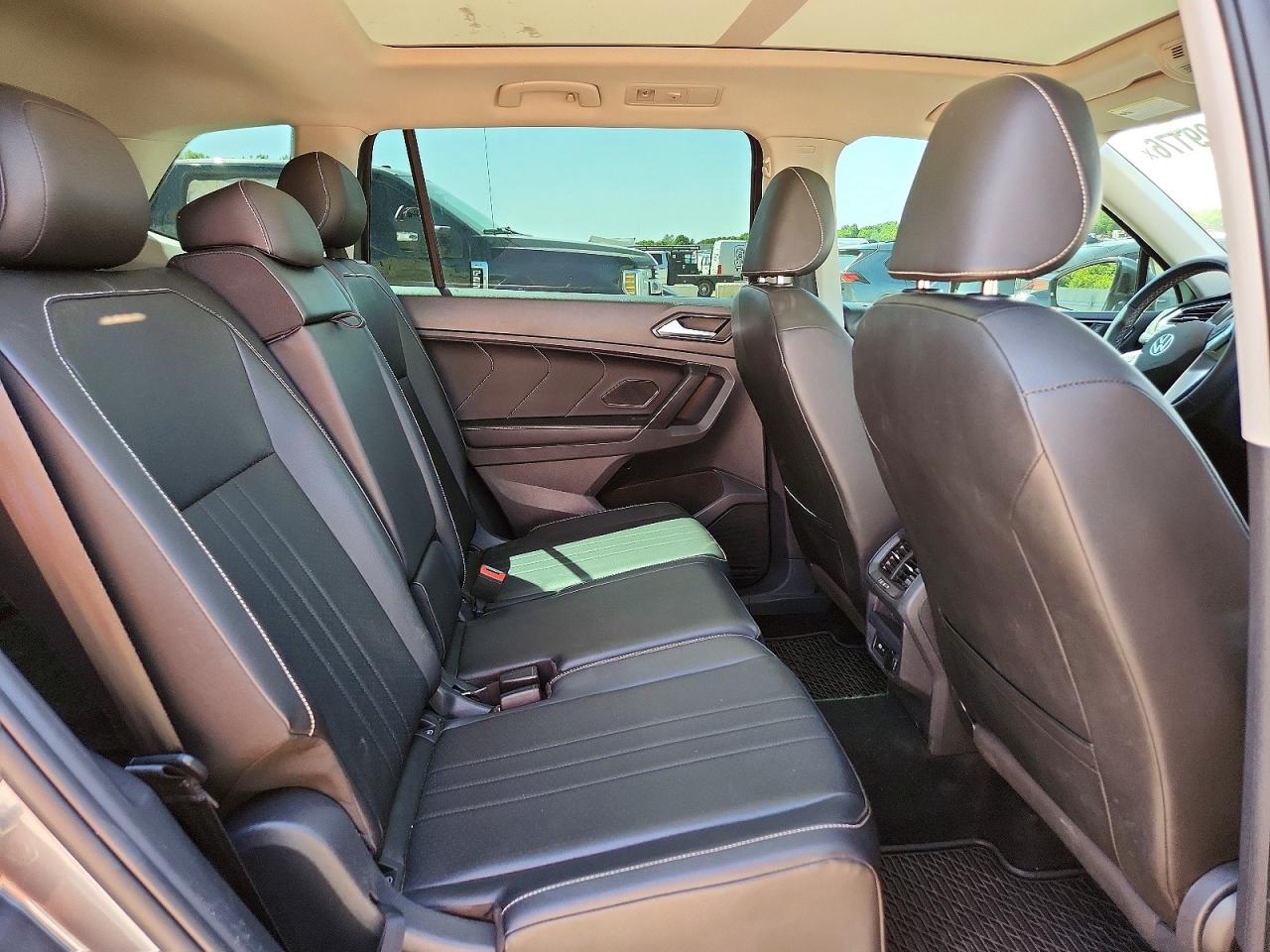 VOLKSWAGEN TIGUAN 2023 — 12
