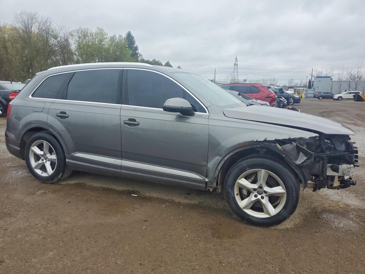 AUDI Q7 2017 — 5