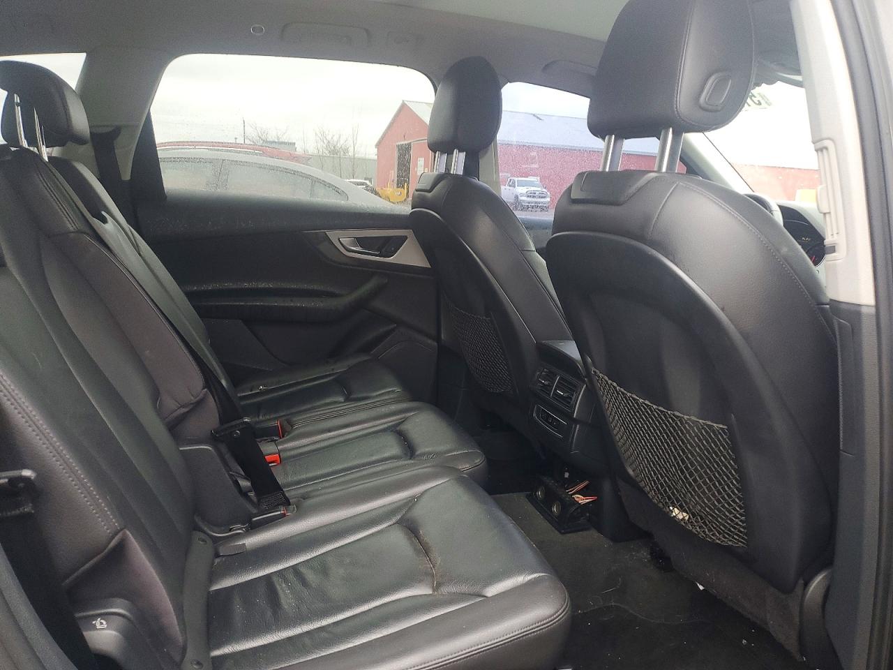 AUDI Q7 2017 — 12