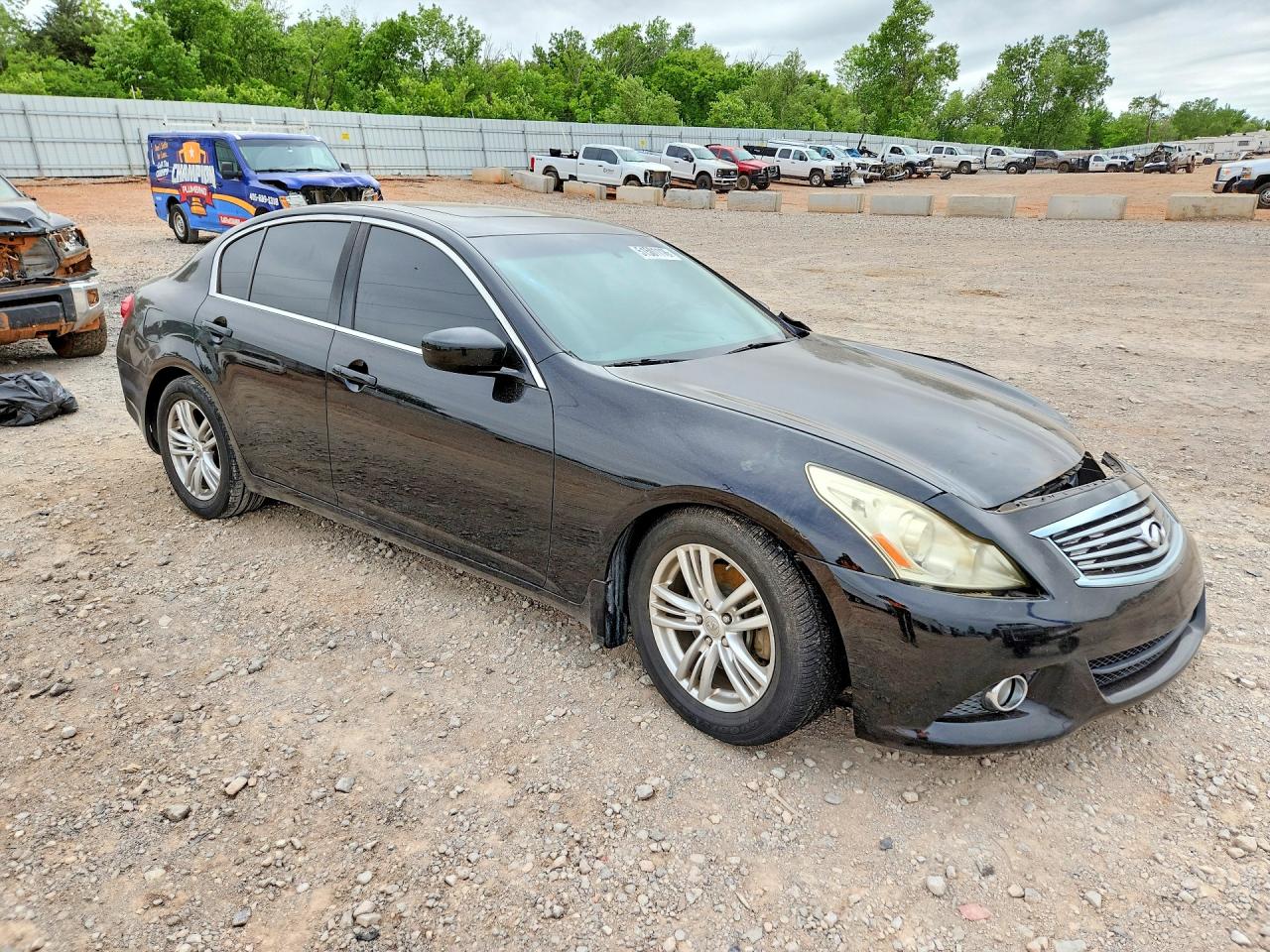 INFINITI G37 SEDAN 2013 — 5
