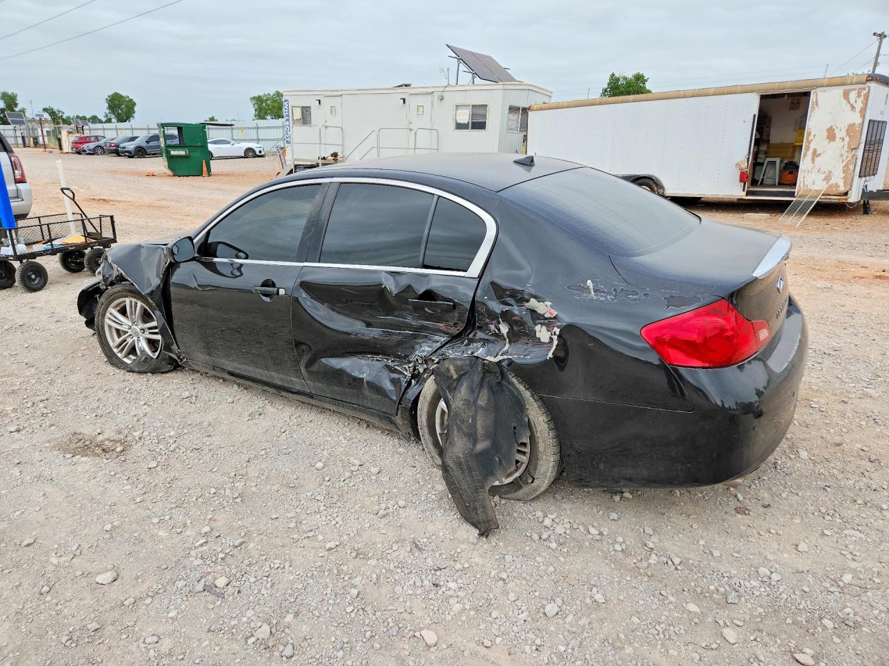 INFINITI G37 SEDAN 2013 — 3
