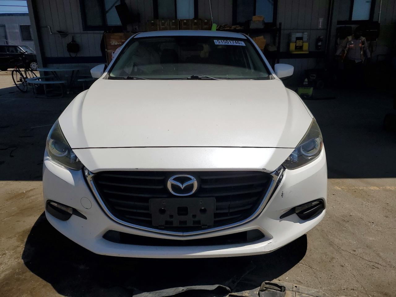 MAZDA 3 2018 — 6