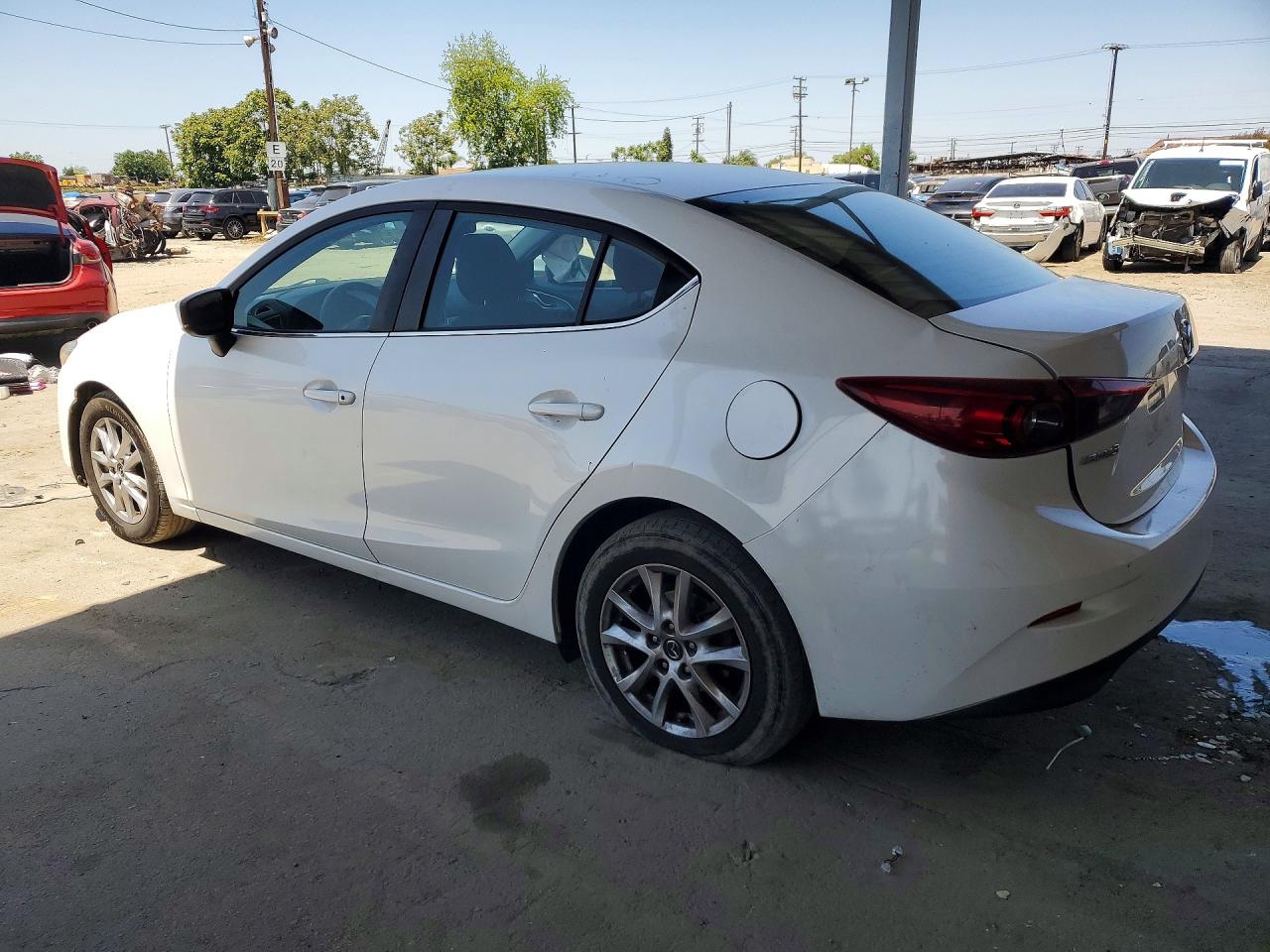 MAZDA 3 2018 — 3