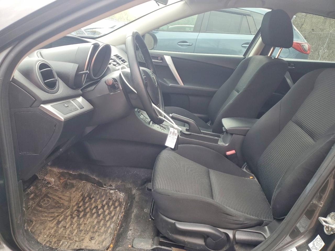 MAZDA 3 2012 — 8