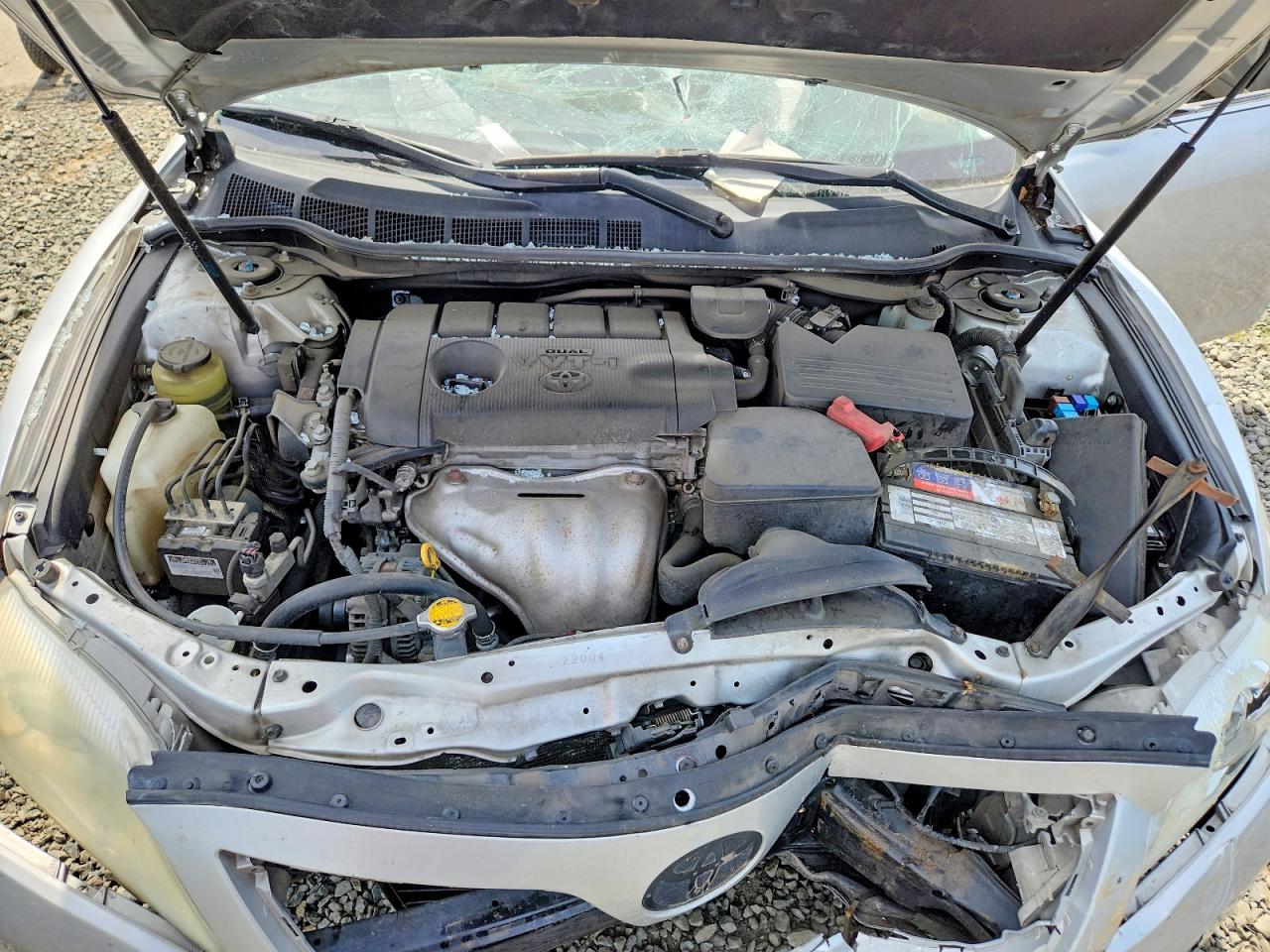 TOYOTA CAMRY 2010 — 12