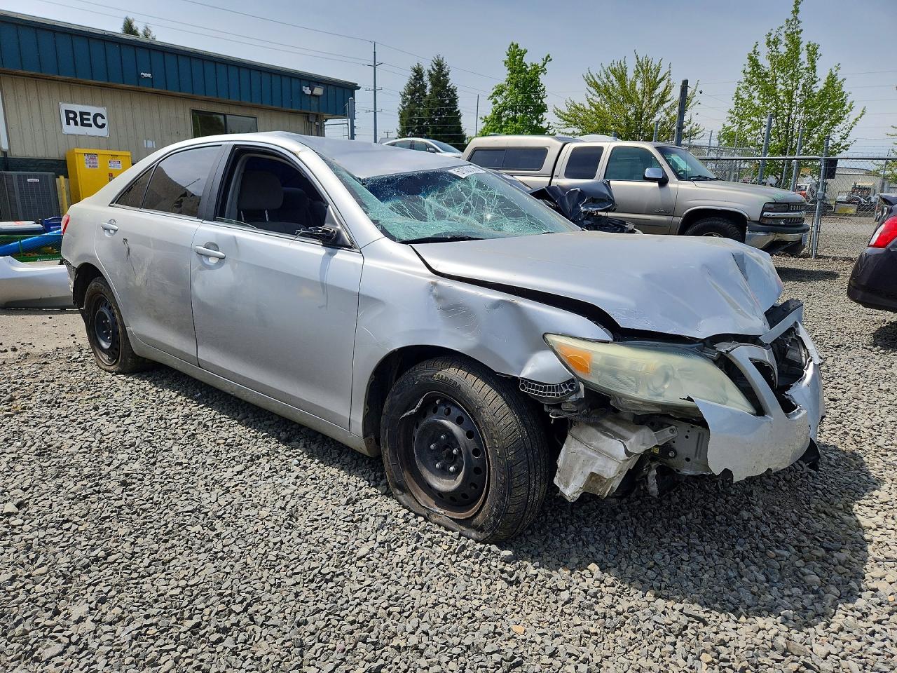 TOYOTA CAMRY 2010 — 5