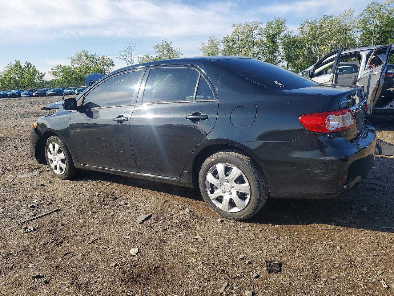 TOYOTA COROLLA 2012 — 3