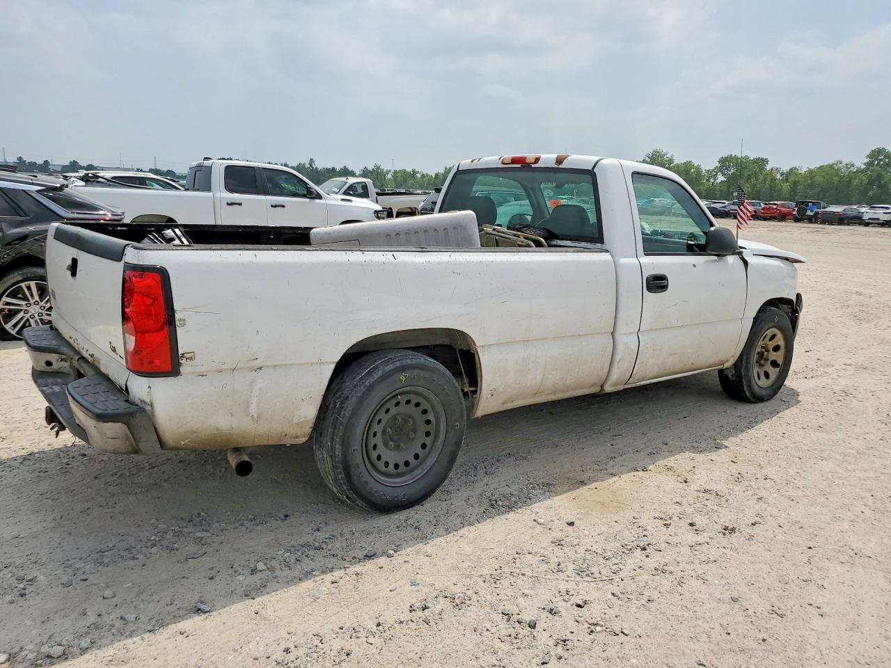 CHEVROLET SILVERADO 2006 — 4