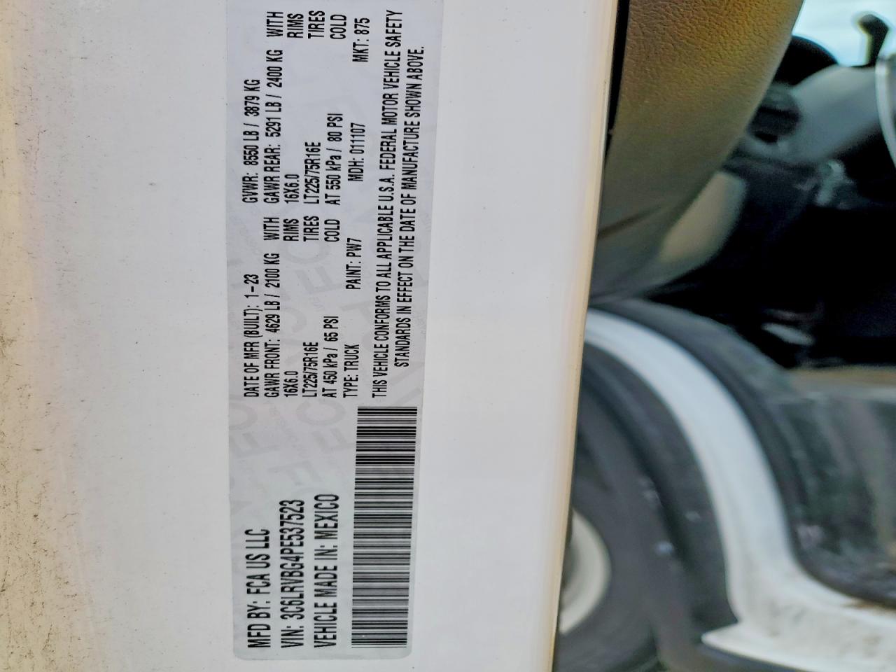 RAM PROMASTER 1500 2023 — 15
