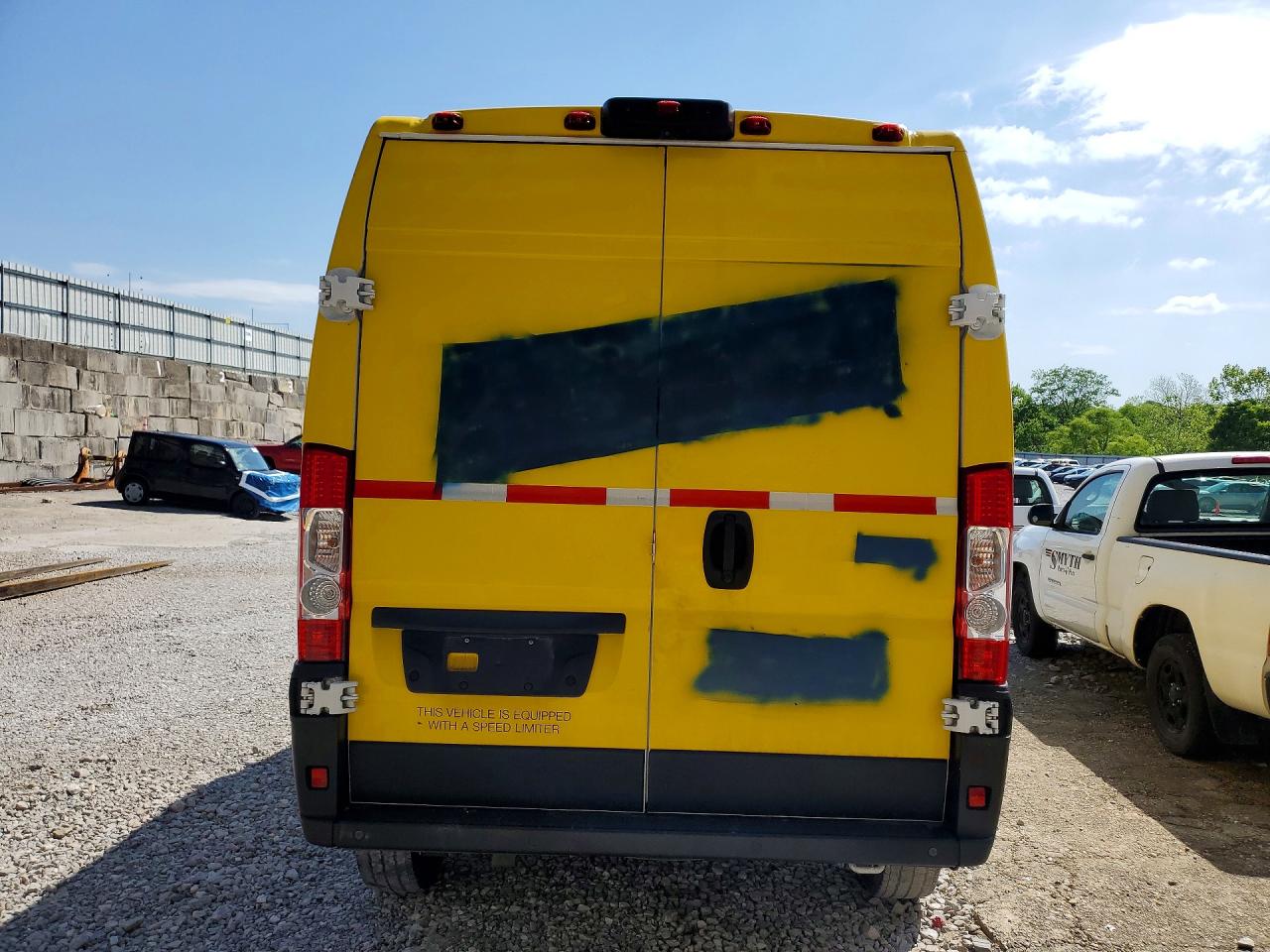 RAM PROMASTER 1500 2023 — 7