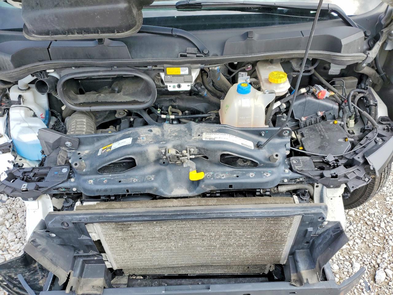 RAM PROMASTER 1500 2023 — 13