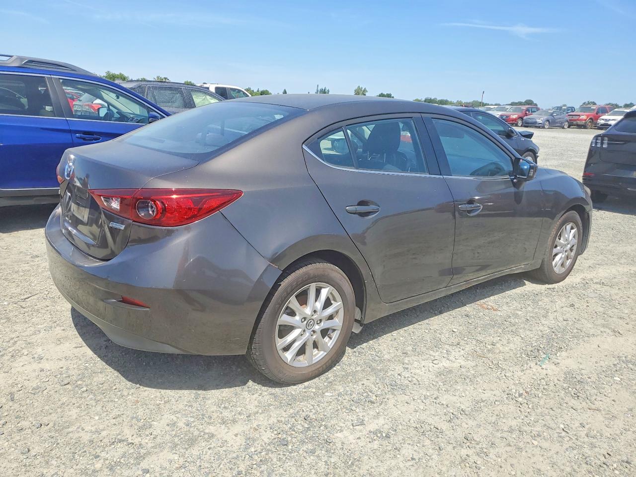 MAZDA 3 2016 — 4